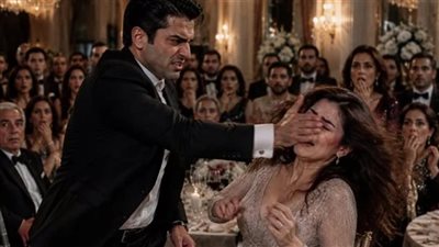 فى عيد جوازنا الخامس  حمايا اتريق عليا ادام الناس كلها و جوزى ضربنى بالقلم