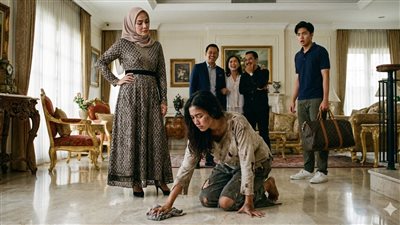 حماتي جعلتني خادمة