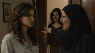حكايـة حسـن ودنيـا كـاملة